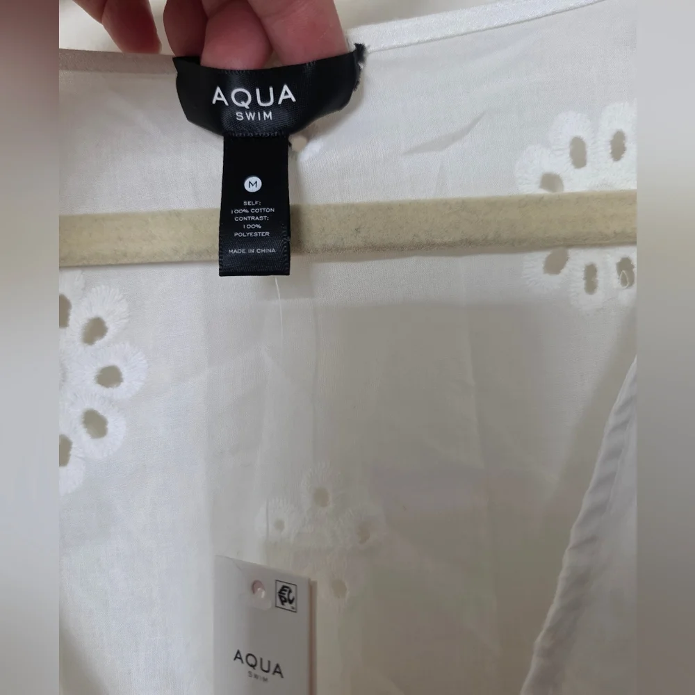 Aqua there light